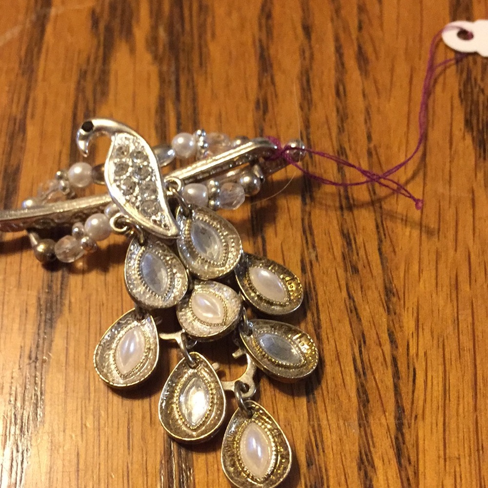 Lilla Rose peacock Flexi clip